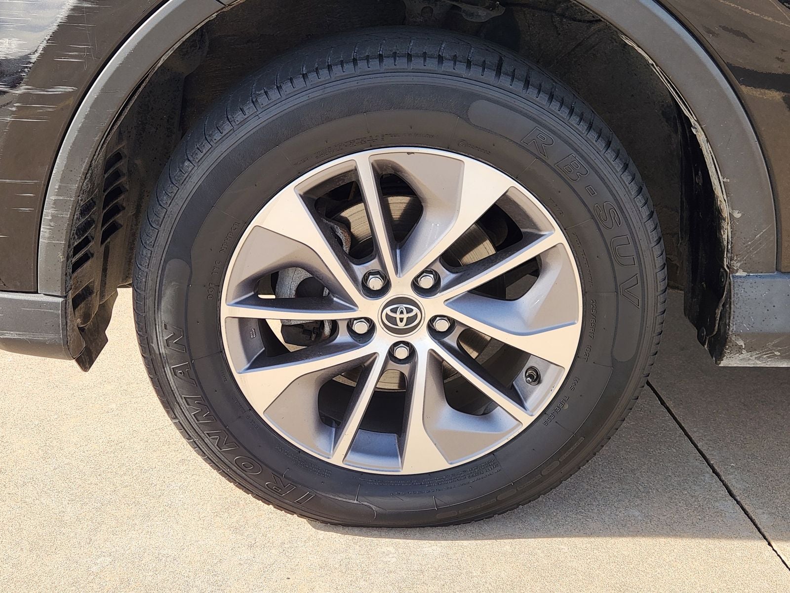 2018 Toyota RAV4 Hybrid XLE