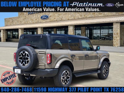 2026 Ford Bronco Outer Banks