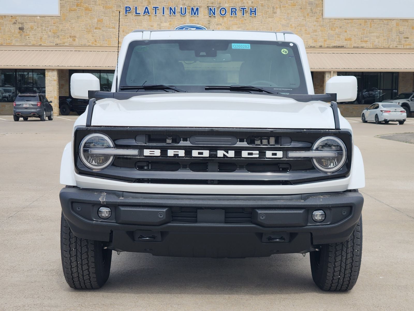 2026 Ford Bronco Outer Banks