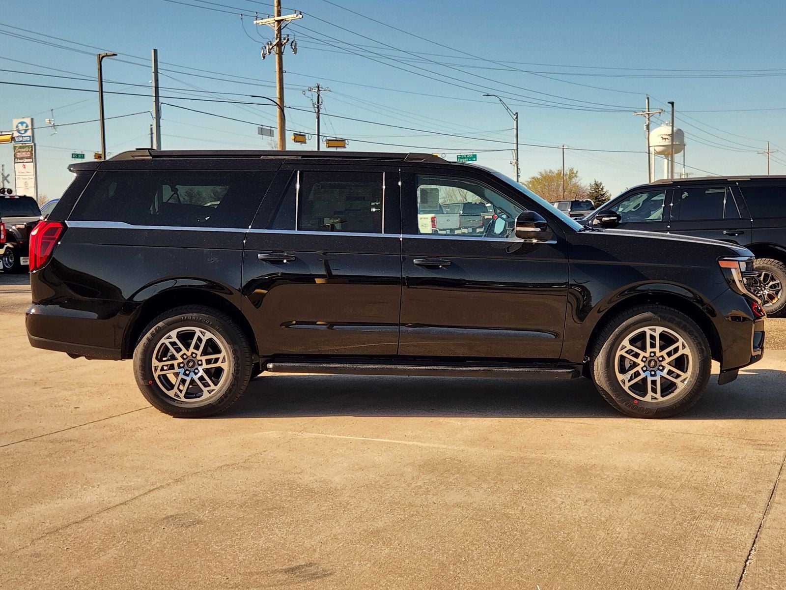 2026 Ford Expedition Max Active