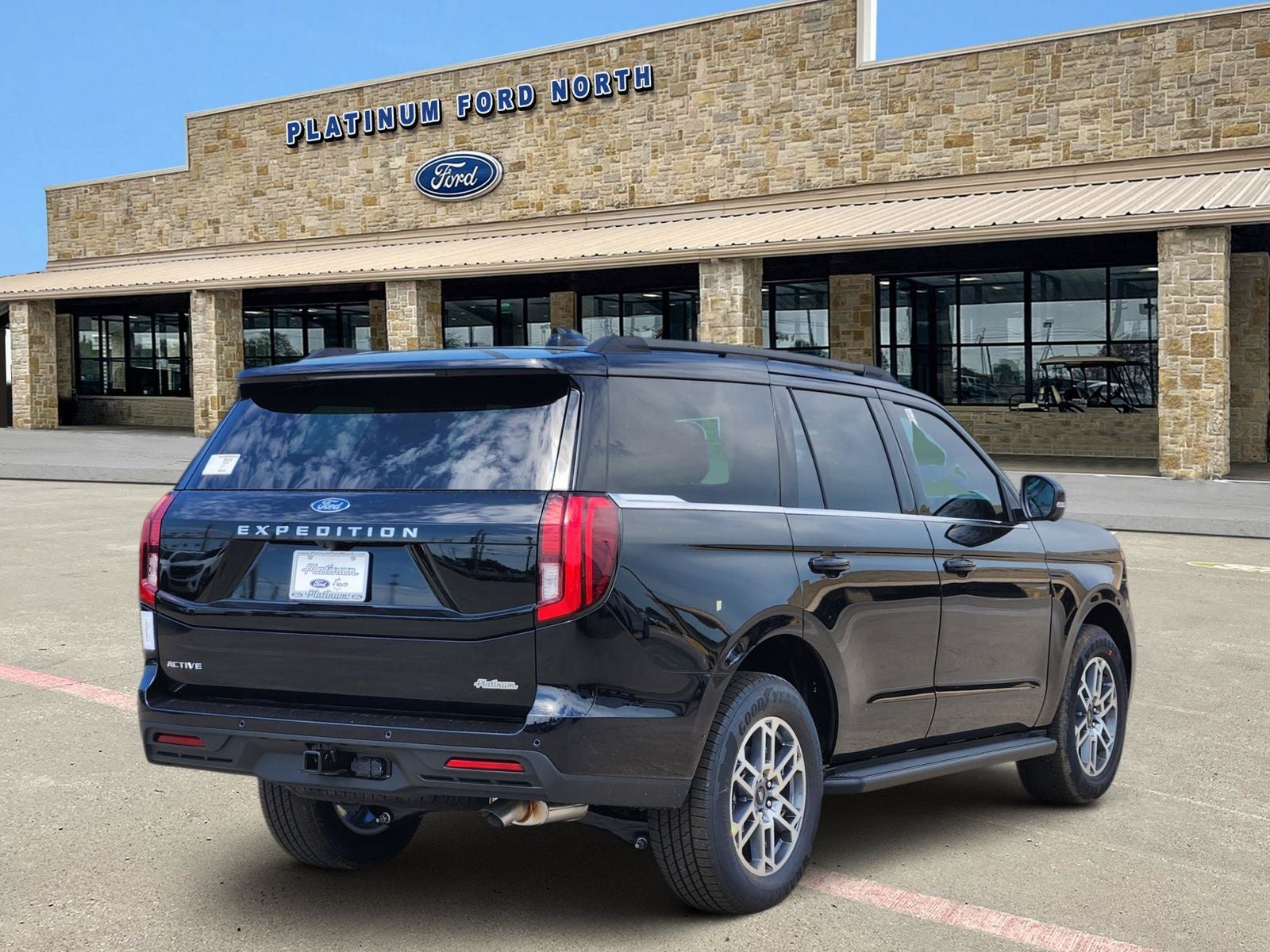2026 Ford Expedition Active