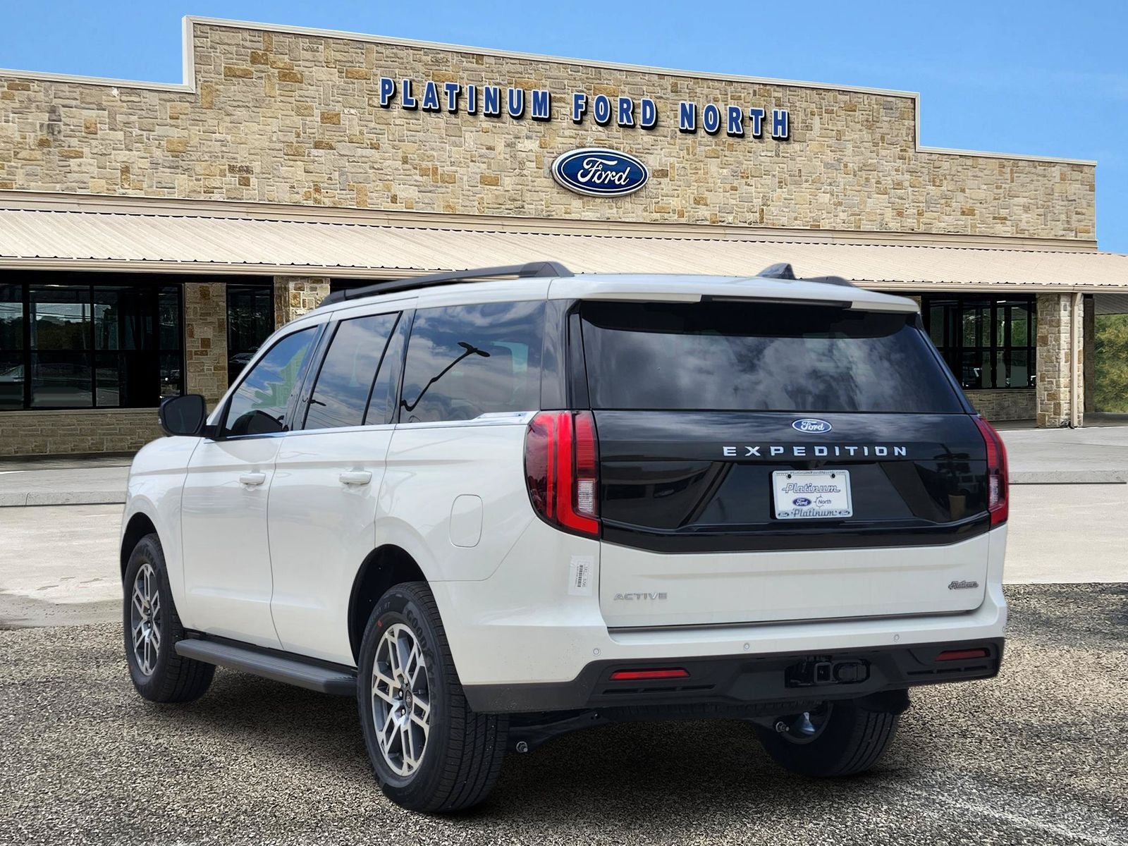 2026 Ford Expedition Active