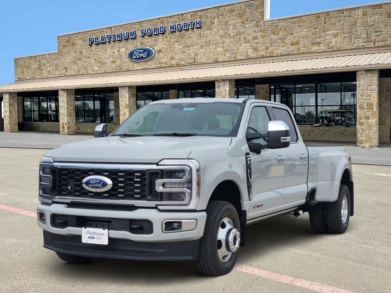 2026 Ford F-350SD Platinum DRW