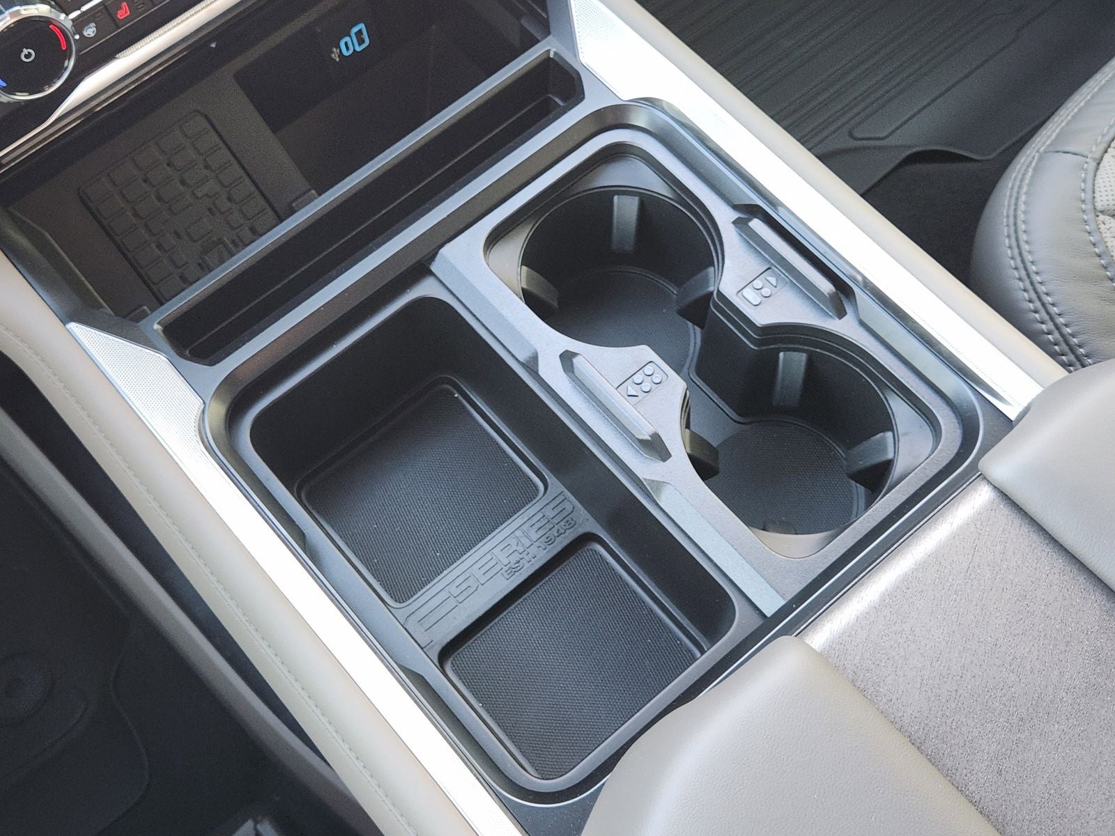 2026 Ford F-350SD Platinum DRW