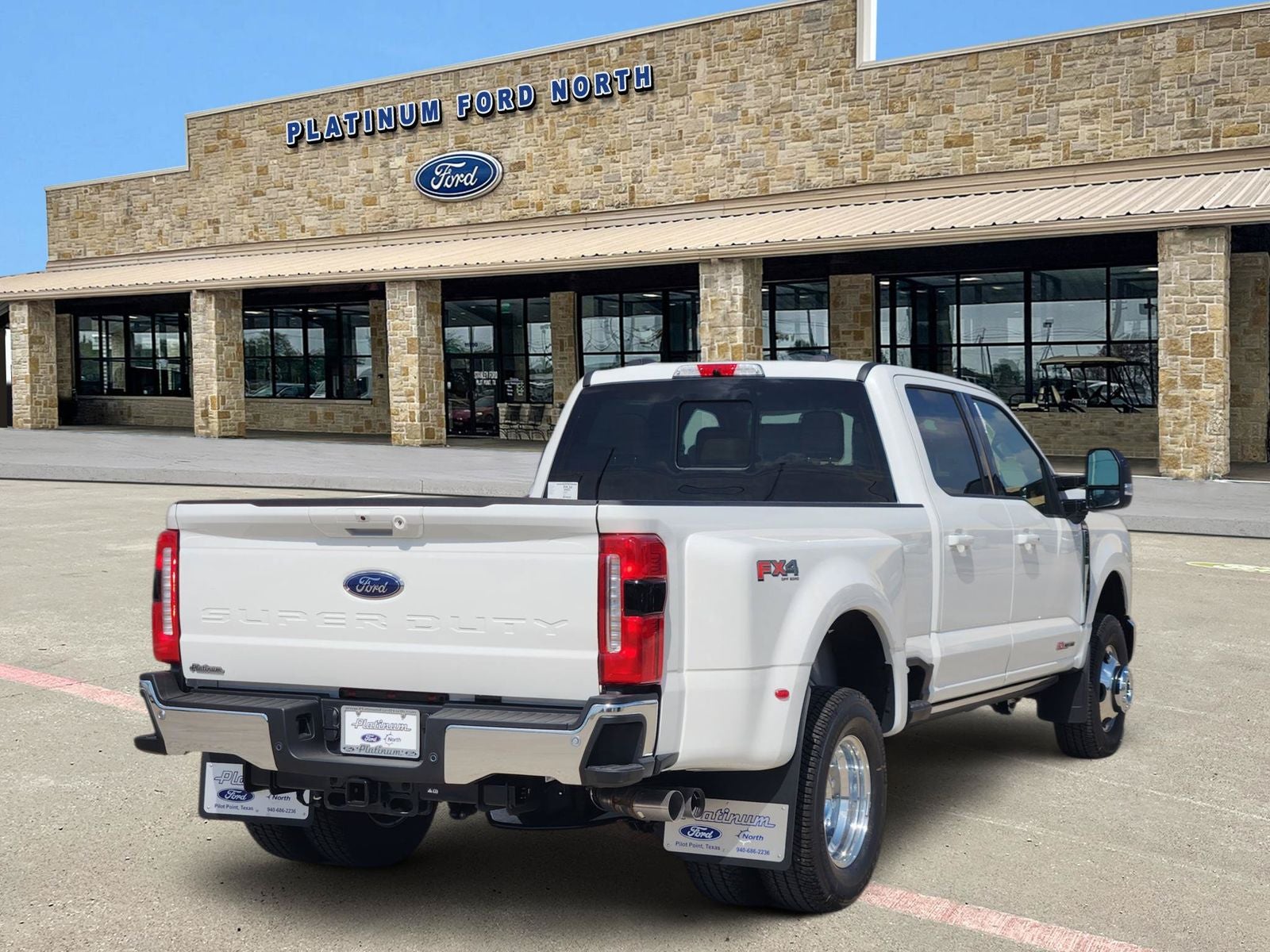 2026 Ford F-350SD Lariat DRW