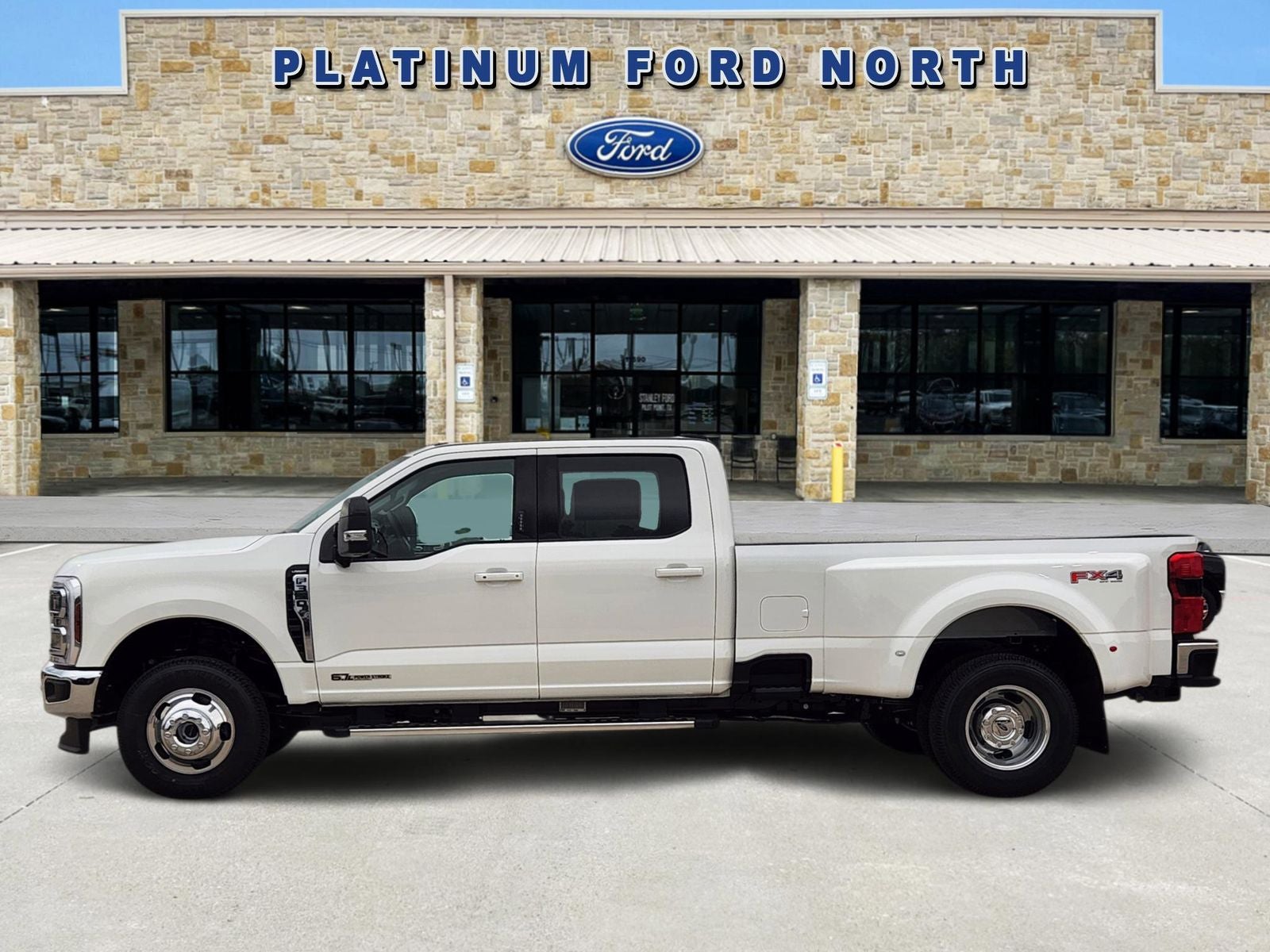 2026 Ford F-350SD Lariat DRW