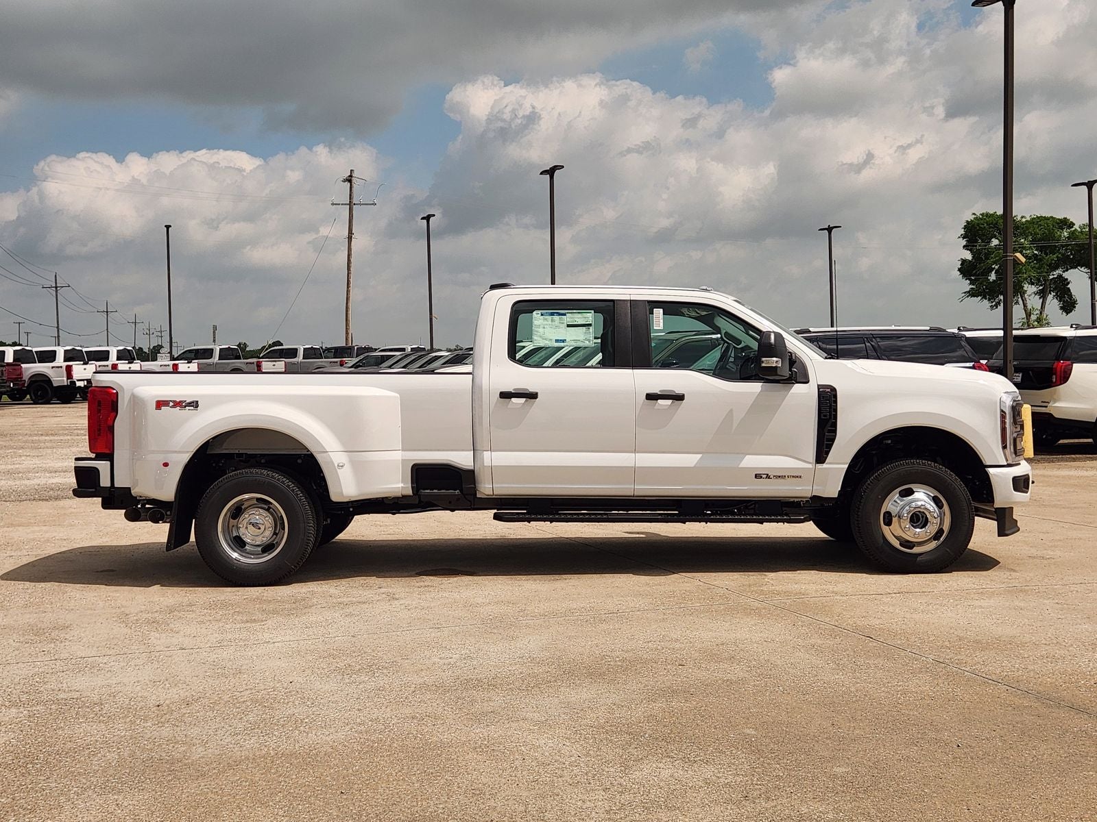 2026 Ford F-350SD DRW