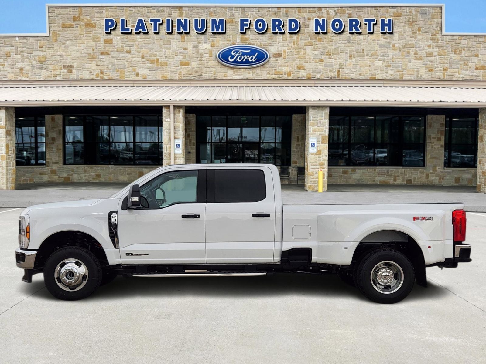 2026 Ford F-350SD XLT DRW