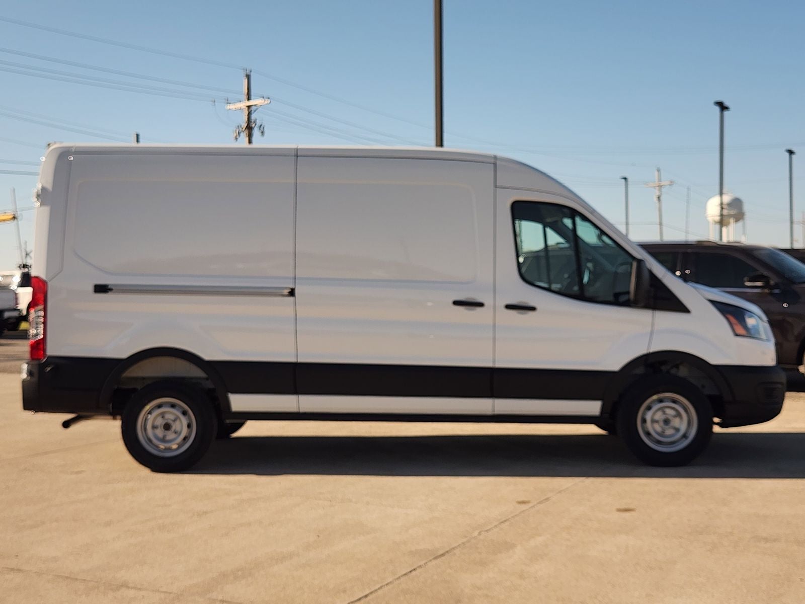 2026 Ford Transit-250 Base