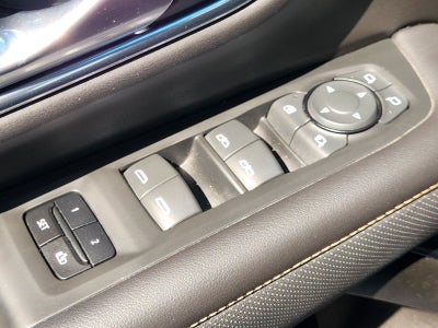 2023 GMC Yukon XL AT4