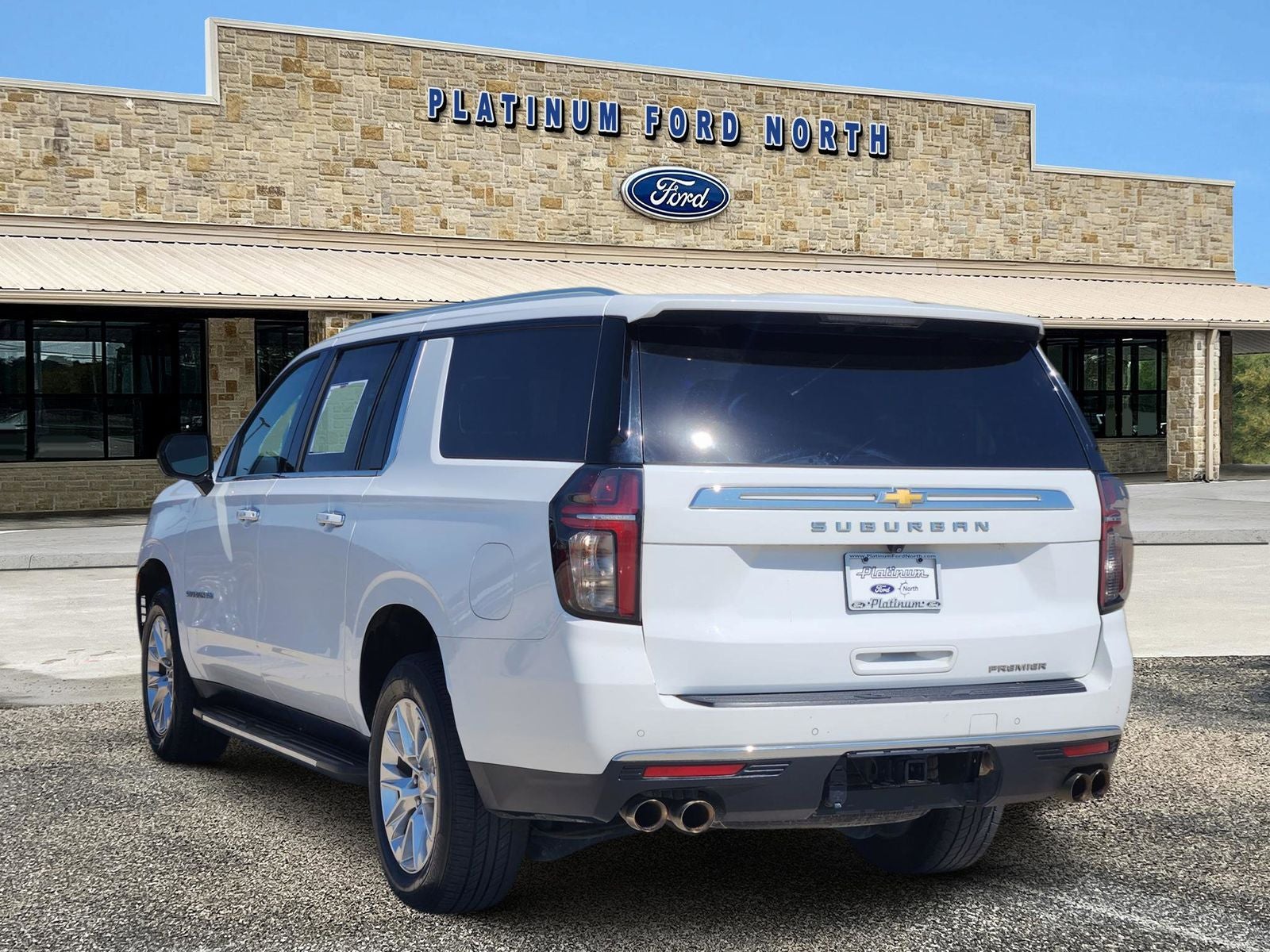 2023 Chevrolet Suburban Premier