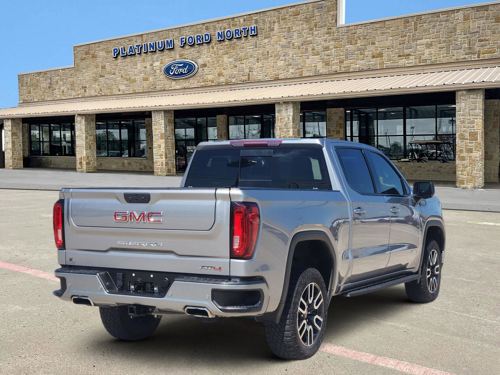 2023 GMC Sierra 1500 AT4