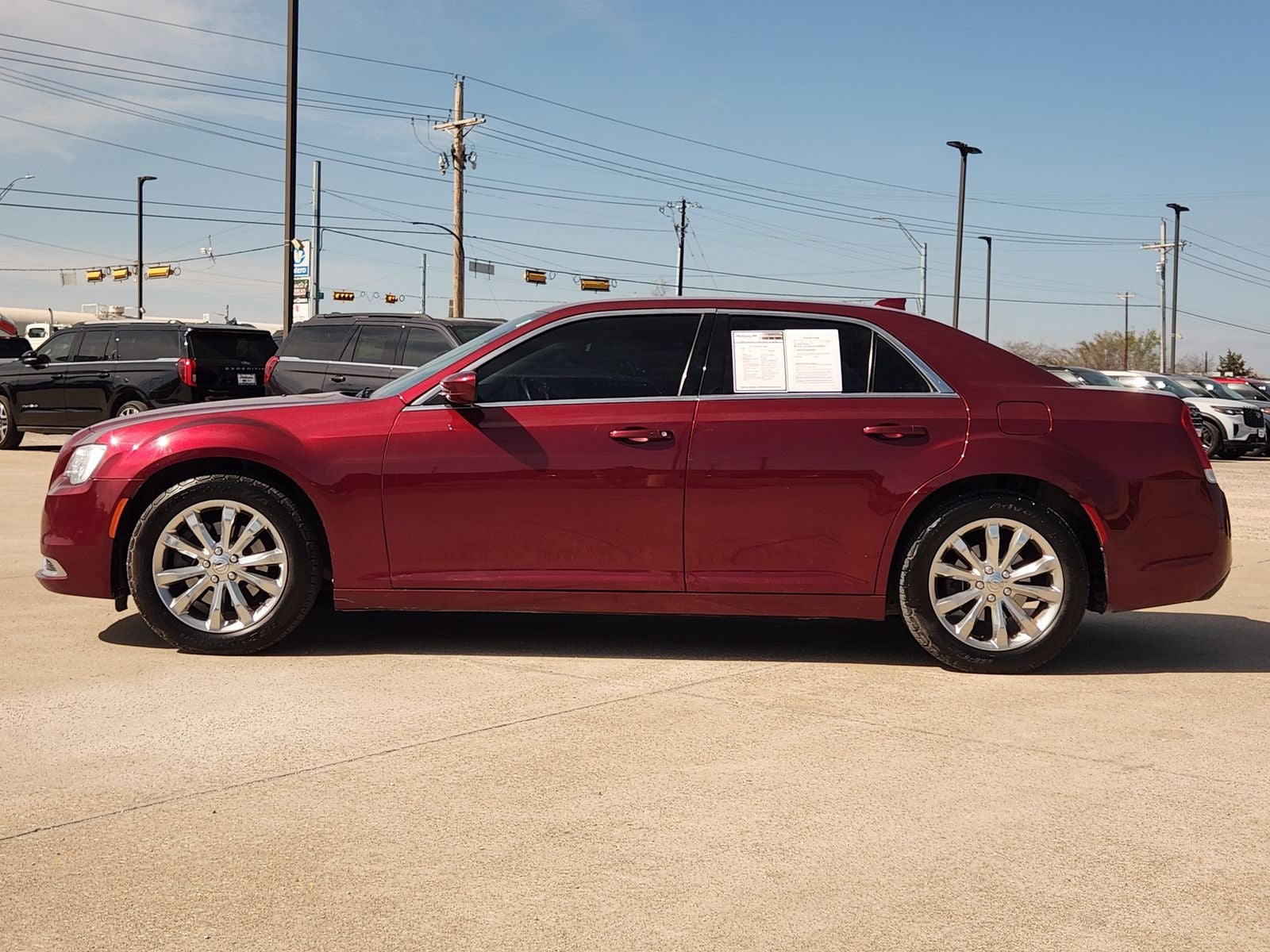 2017 Chrysler 300 Limited