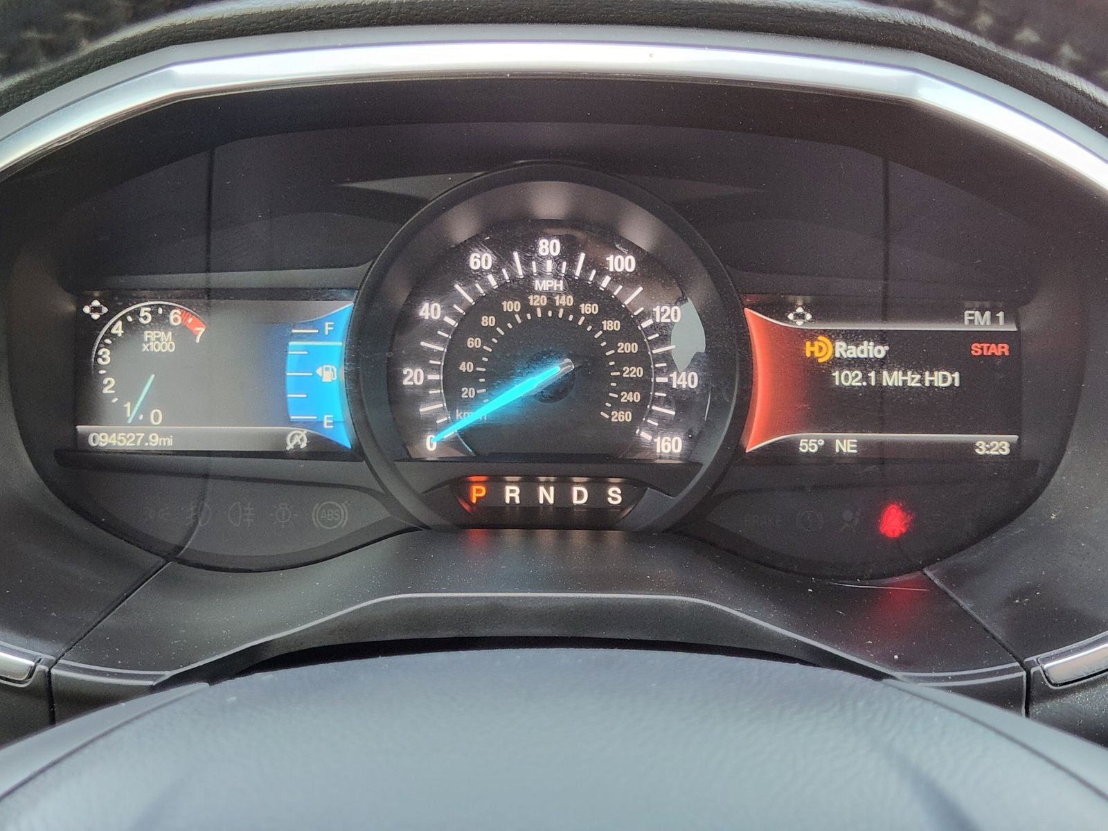 2020 Ford Edge Titanium