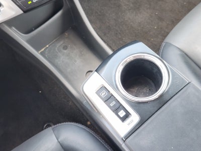 2014 Toyota Prius v Five