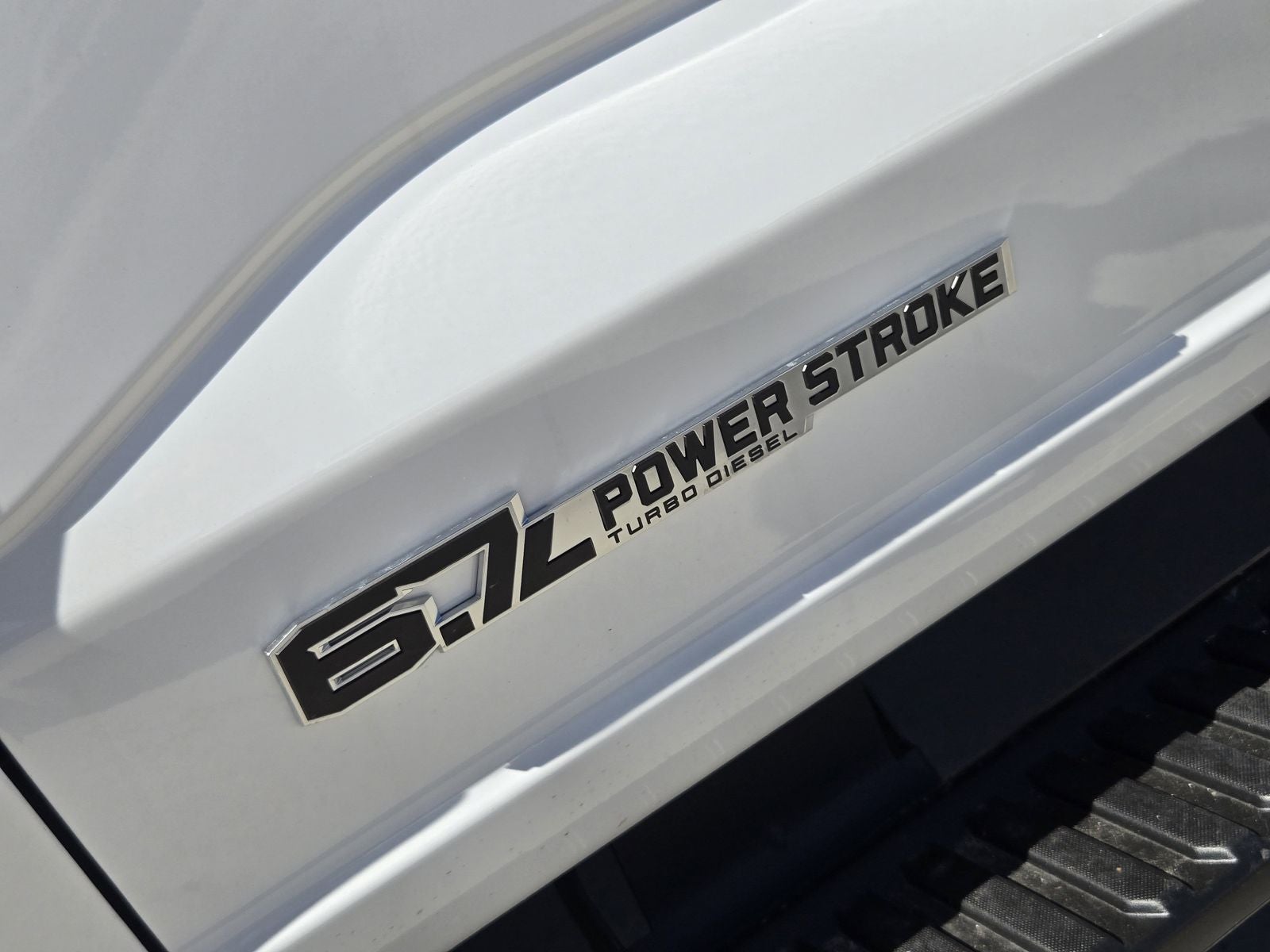 2026 Ford F-350SD Lariat DRW