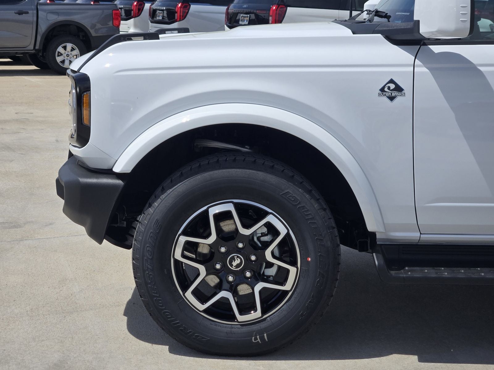 2026 Ford Bronco Outer Banks