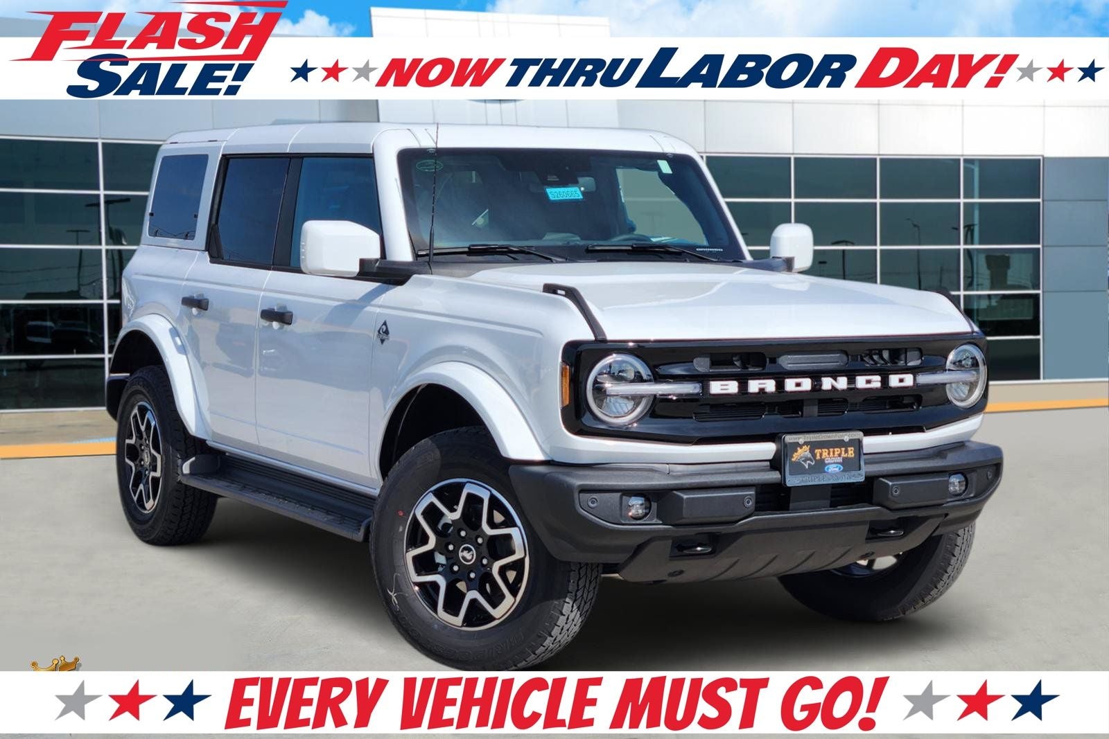2026 Ford Bronco Outer Banks