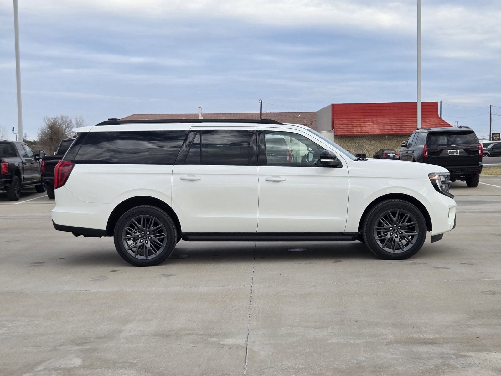 2026 Ford Expedition Max Platinum