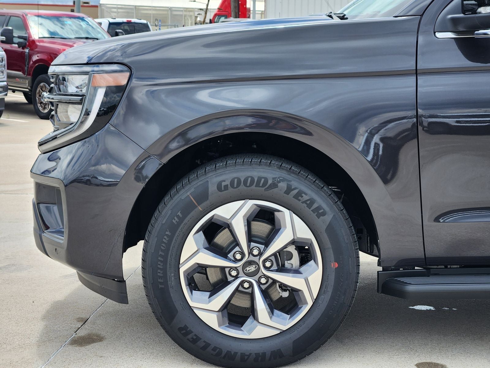 2027 Ford Expedition Active