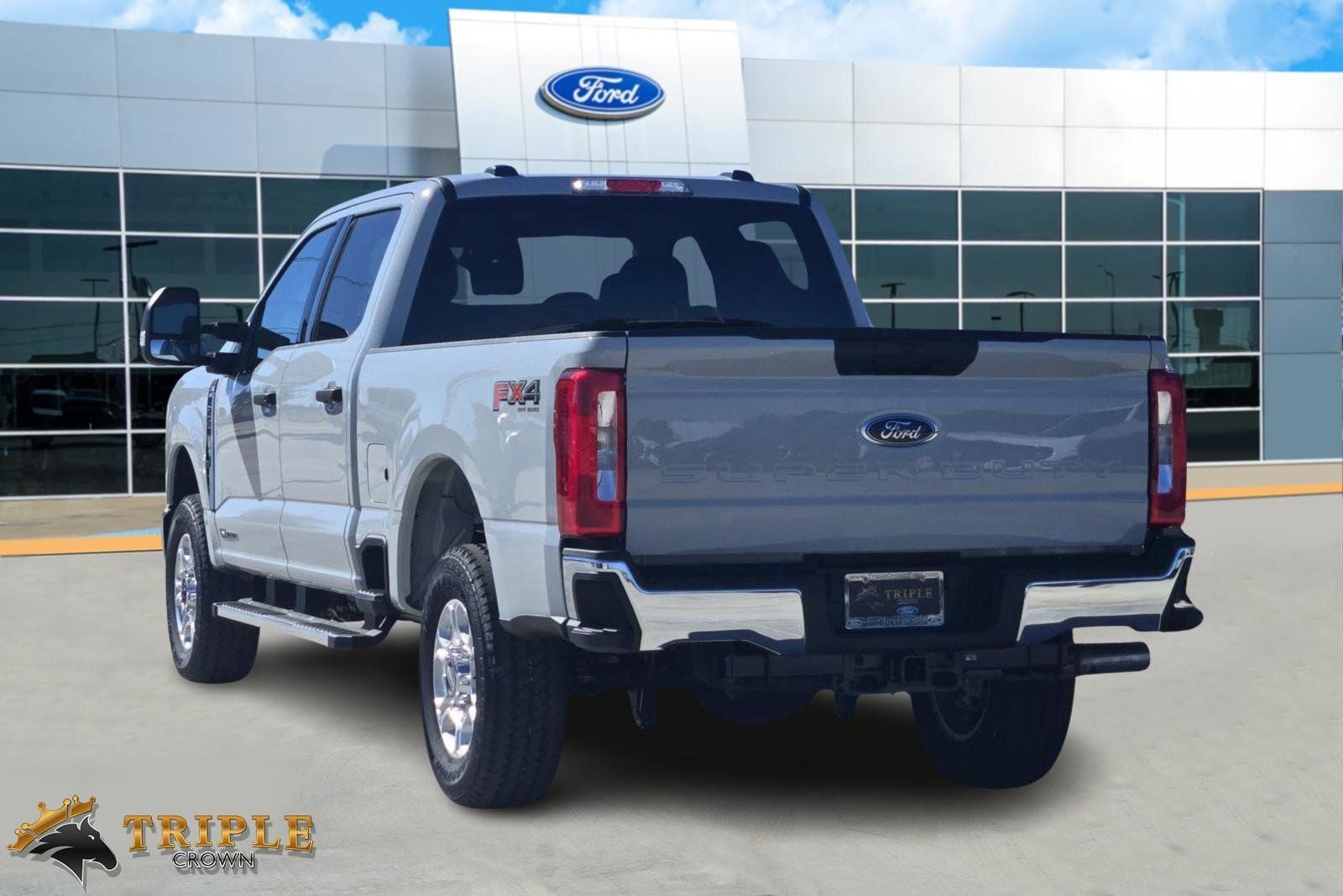 2026 Ford F-250SD XLT