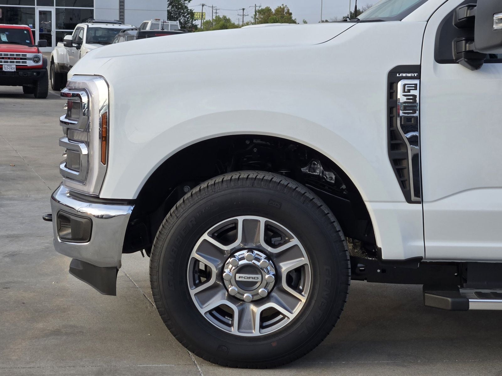 2026 Ford F-350SD Lariat