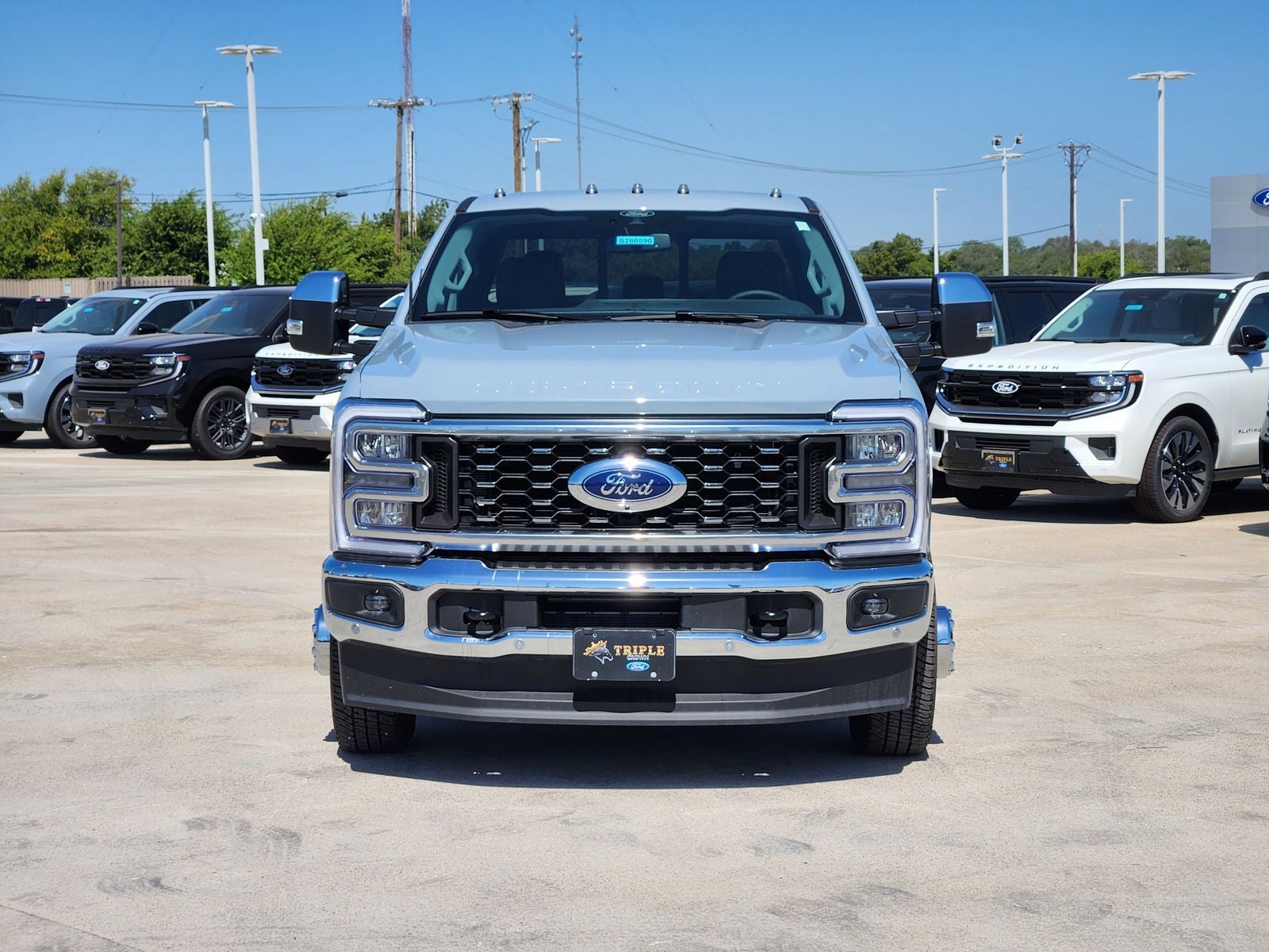 2026 Ford F-350SD Lariat DRW
