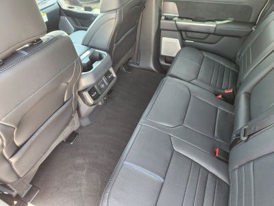 2026 Ford F-350SD Platinum DRW