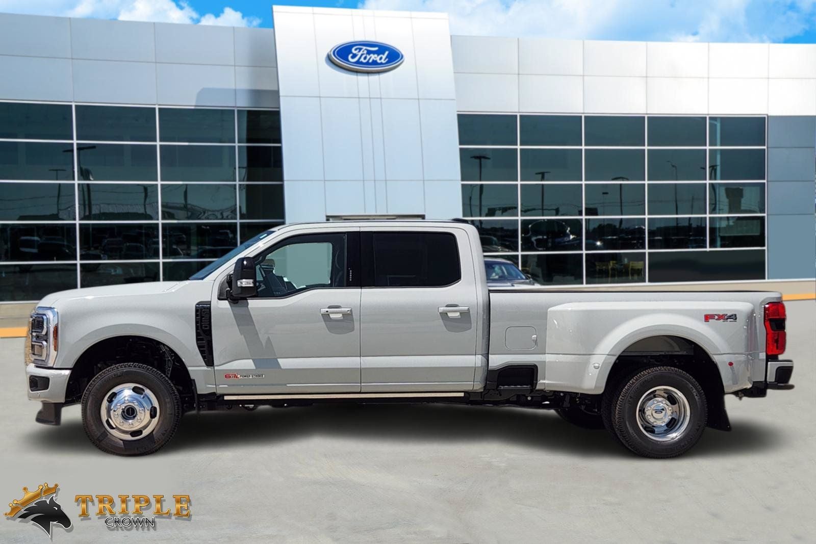 2026 Ford F-350SD Platinum DRW