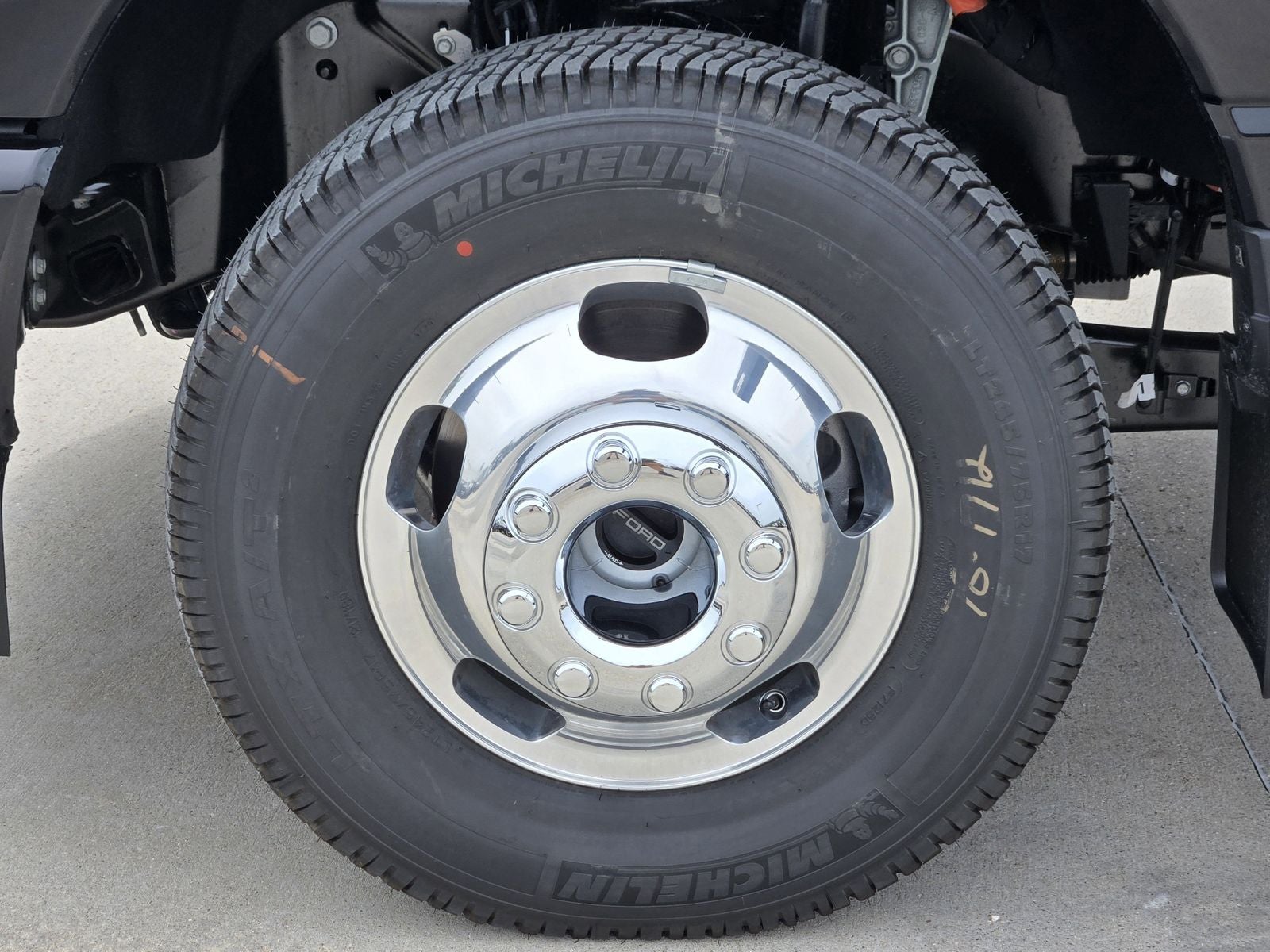 2026 Ford F-350SD Platinum DRW