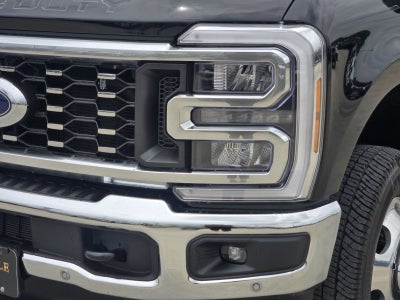 2026 Ford F-350SD Lariat DRW