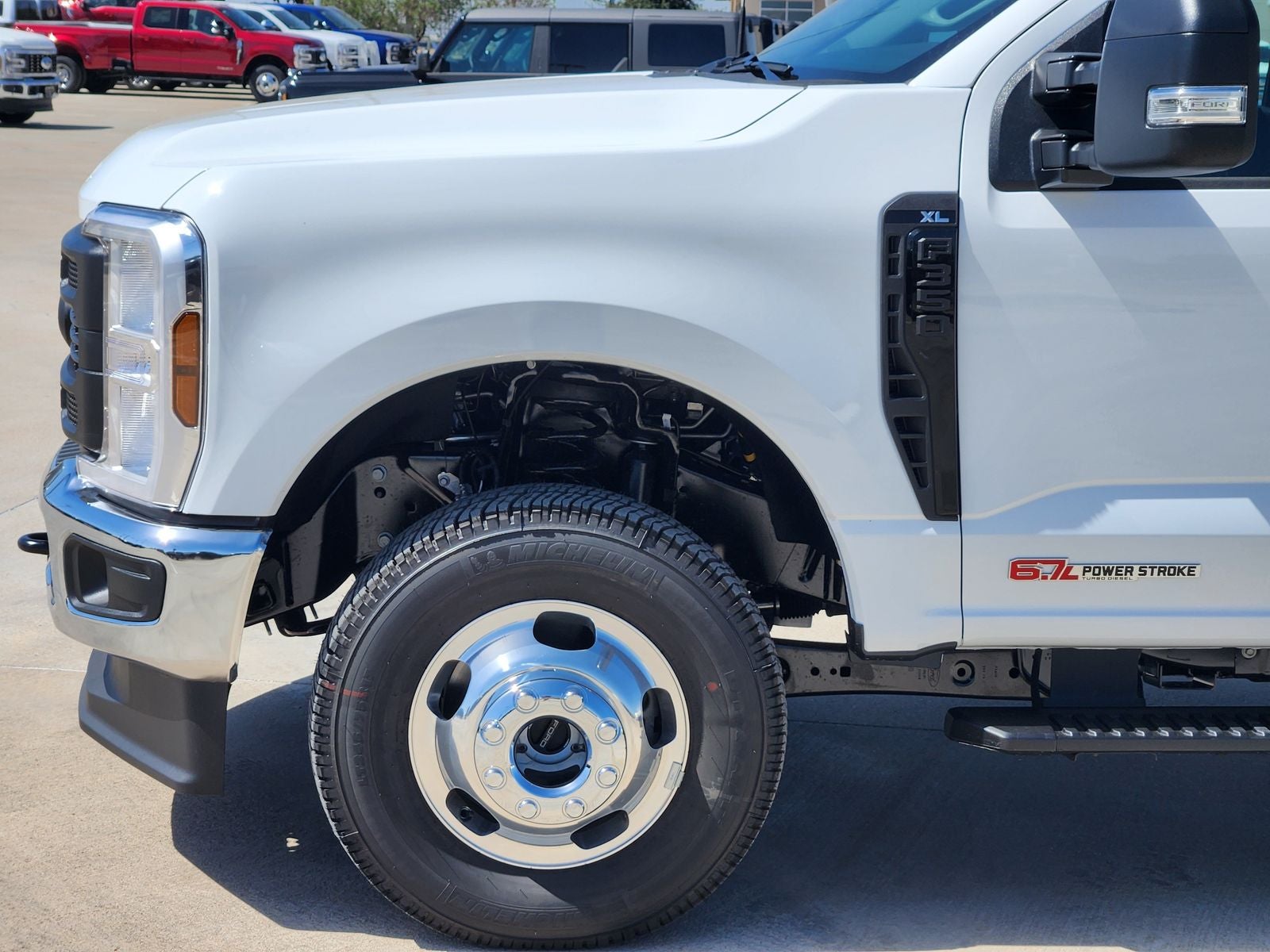 2027 Ford F-350SD XL DRW
