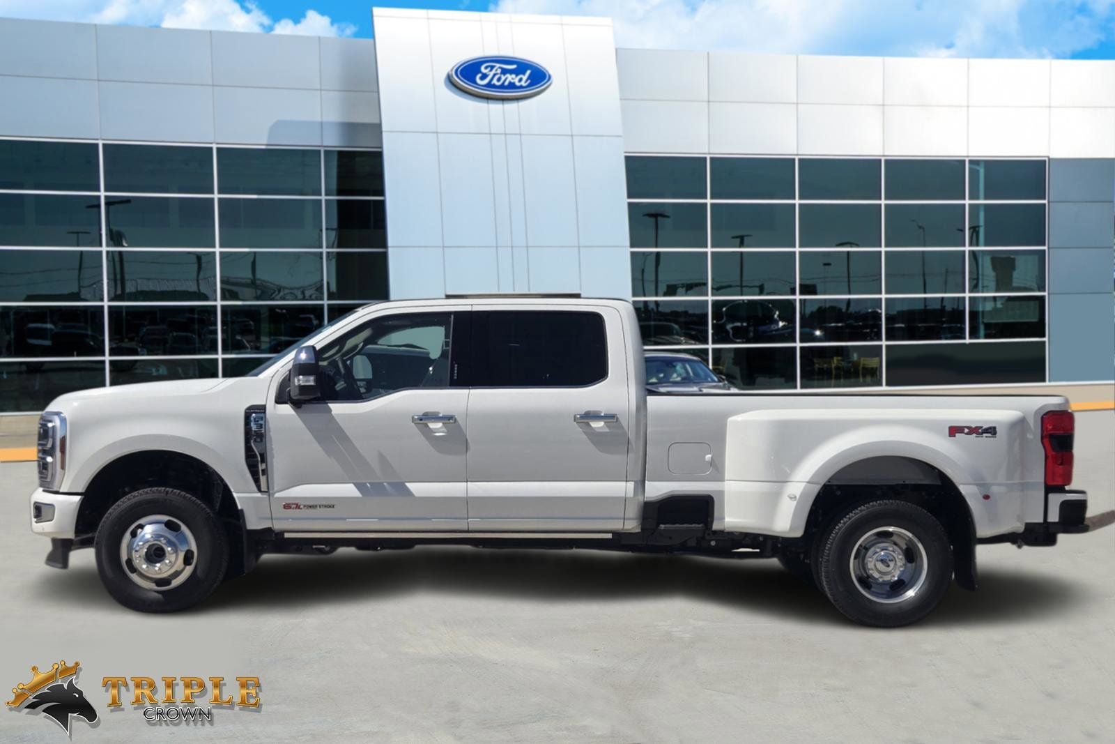 2026 Ford F-350SD Platinum DRW