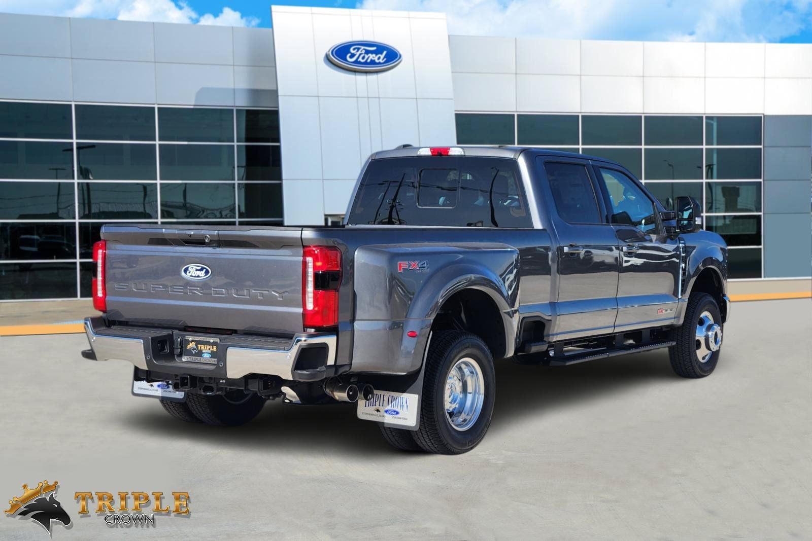 2027 Ford F-350SD Lariat DRW