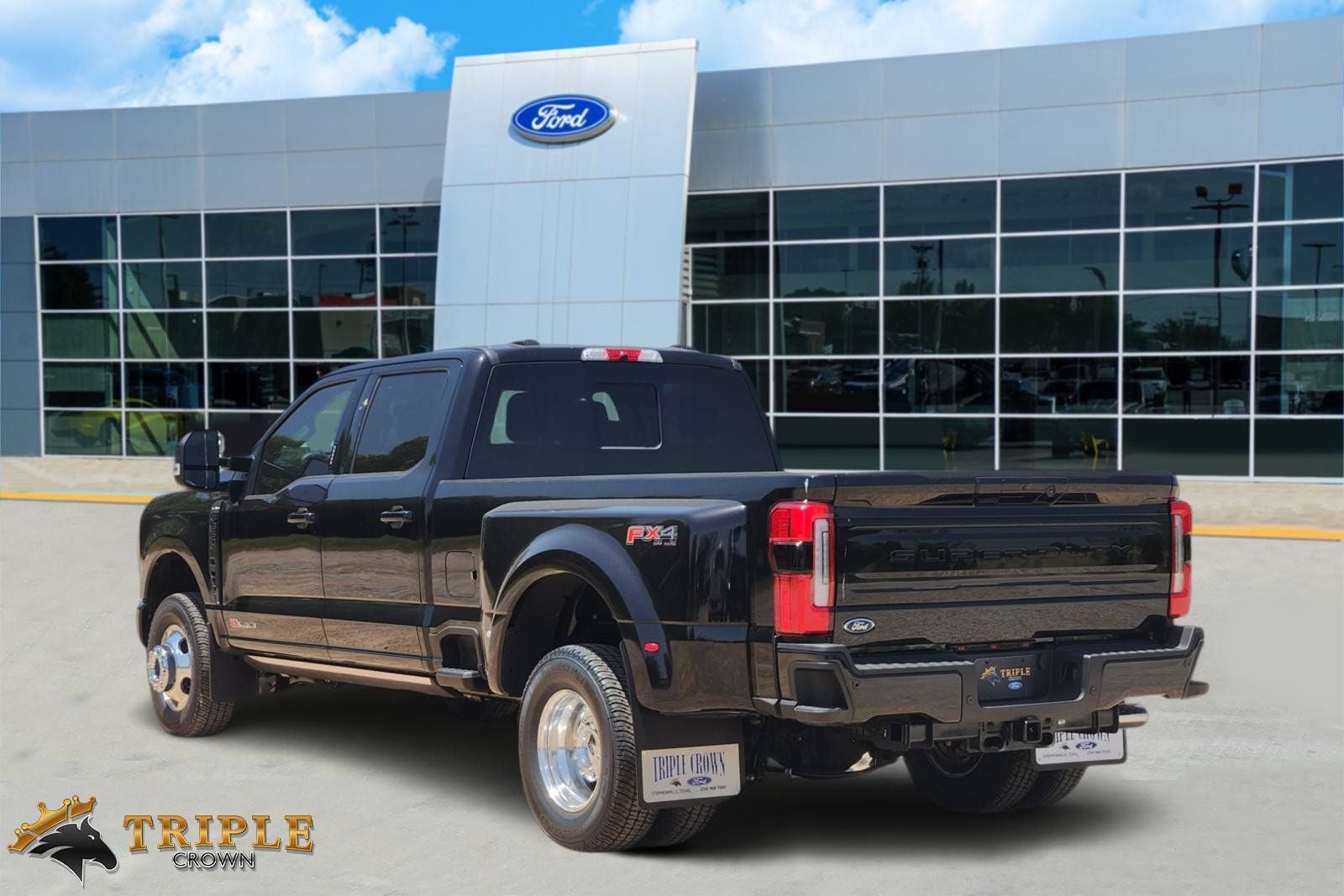 2026 Ford F-350SD Platinum DRW