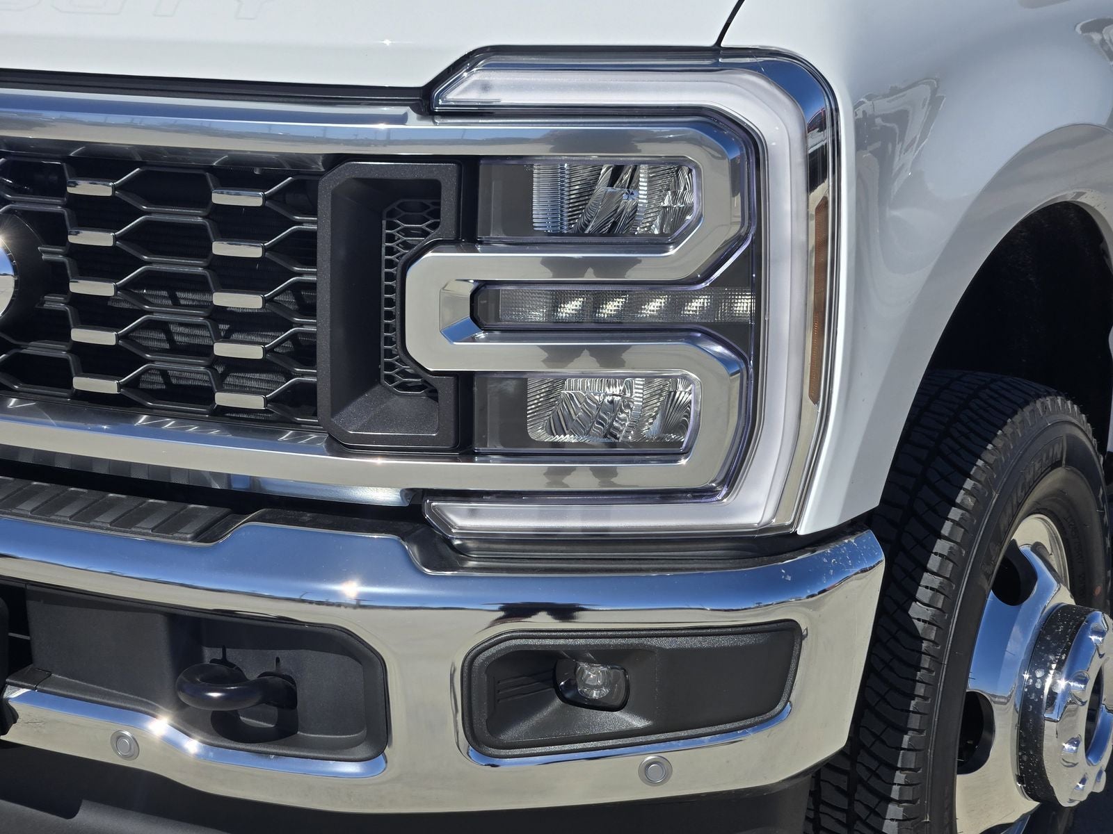 2026 Ford F-350SD Lariat DRW