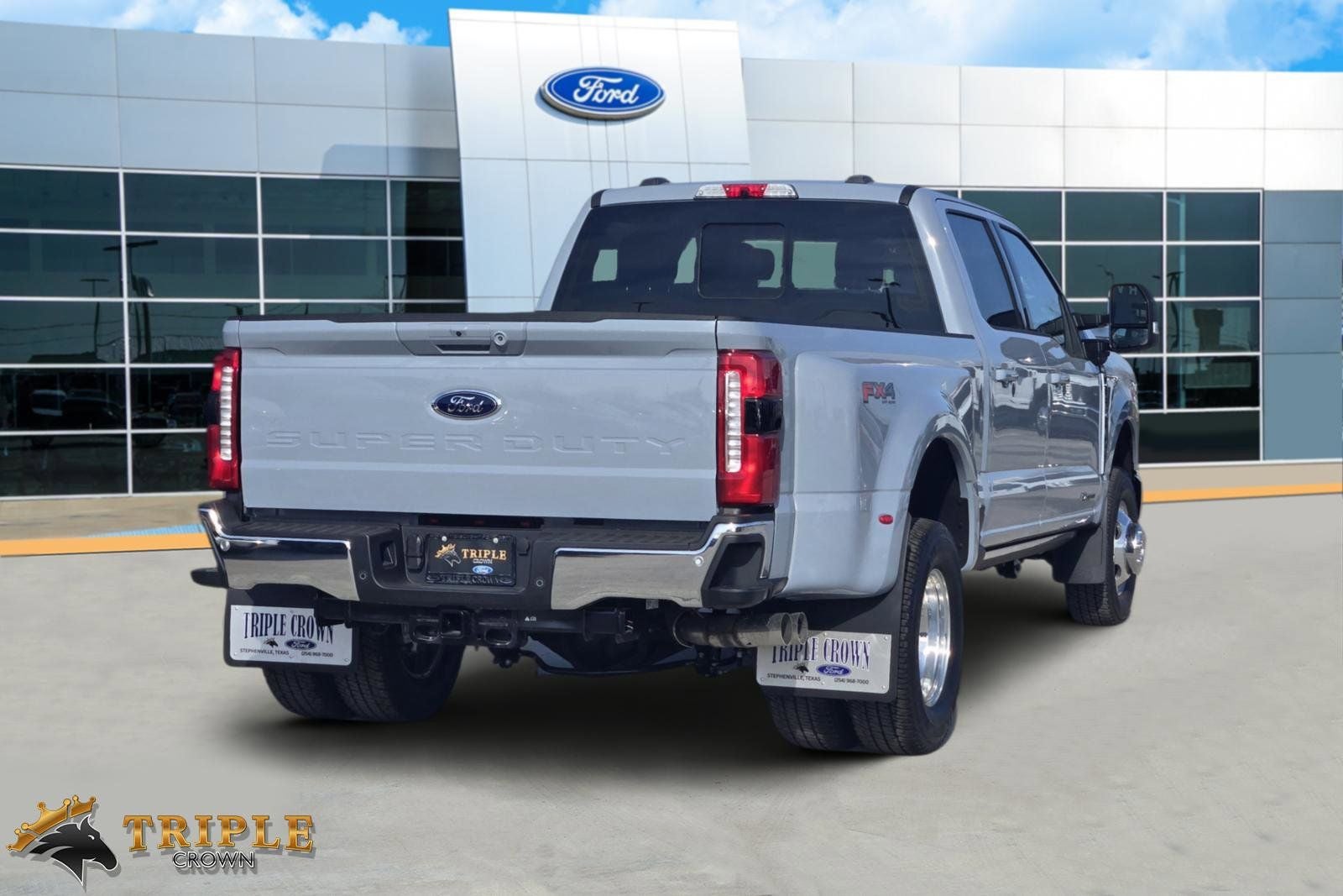 2026 Ford F-350SD Lariat DRW