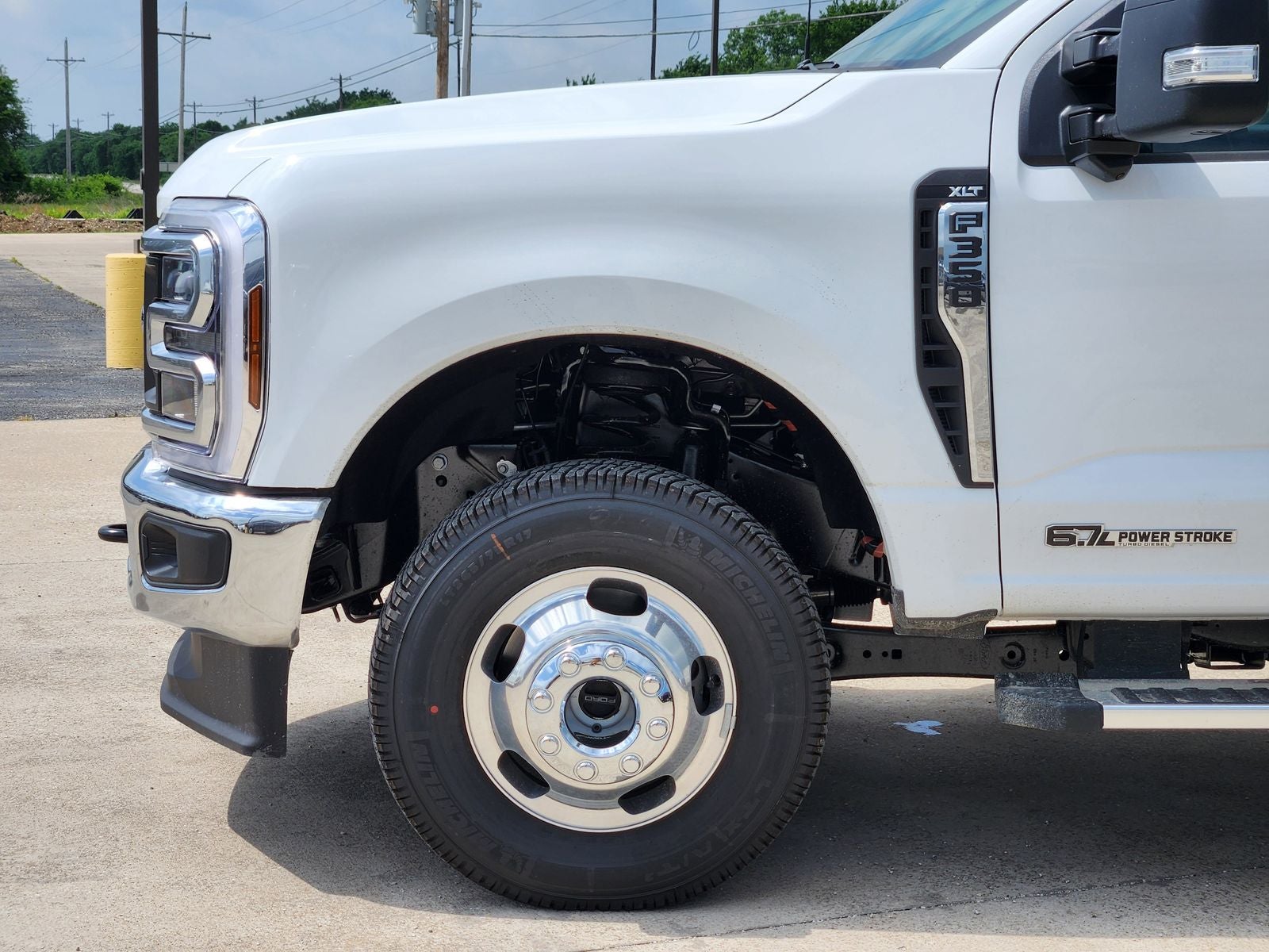 2026 Ford F-350SD XLT DRW