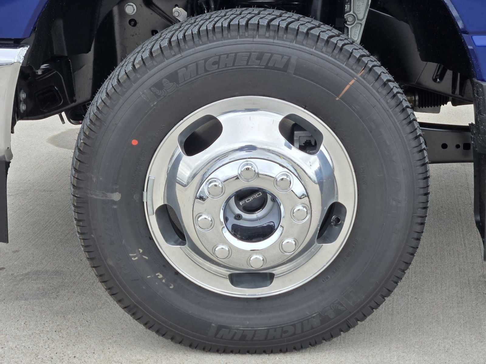 2026 Ford F-350SD Lariat DRW