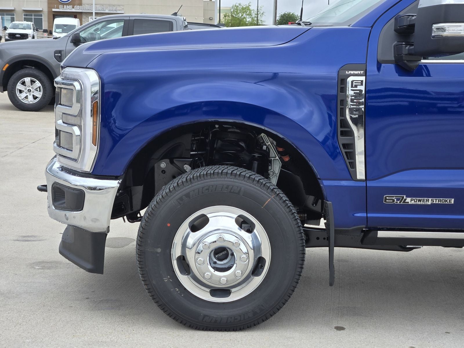 2026 Ford F-350SD Lariat DRW