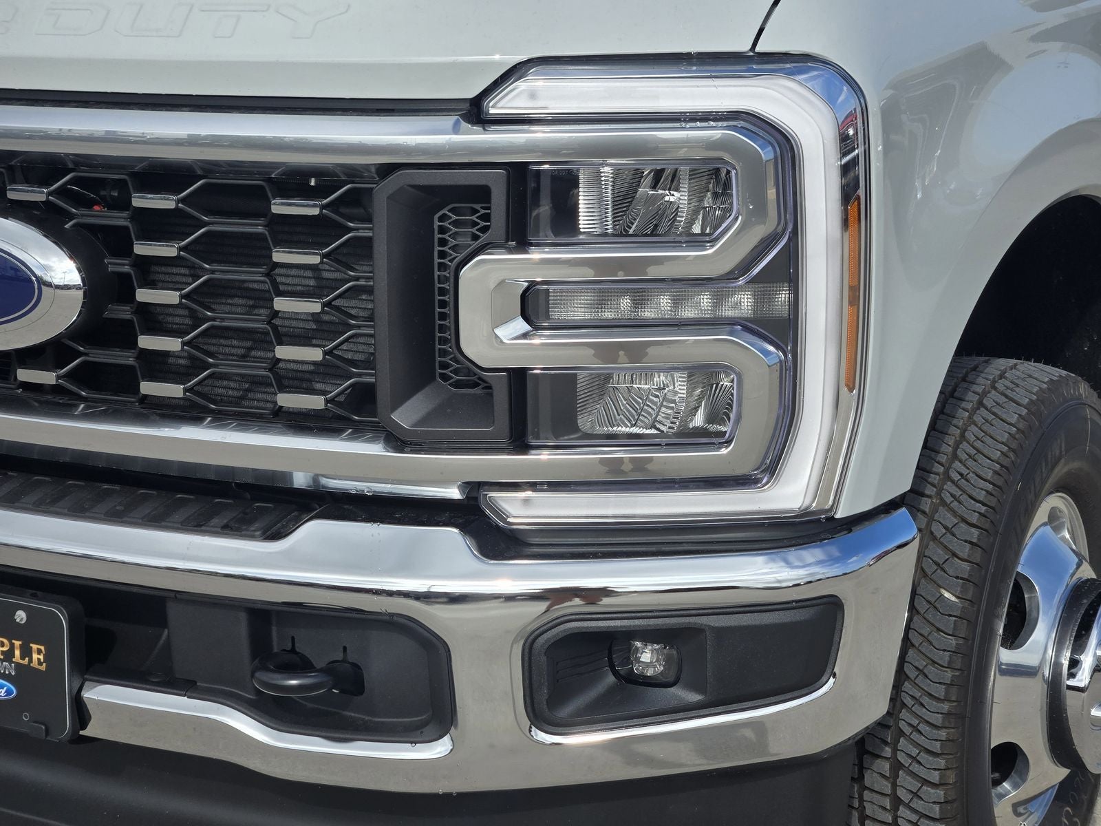 2026 Ford F-350SD Lariat DRW