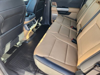 2026 Ford F-350SD Lariat DRW
