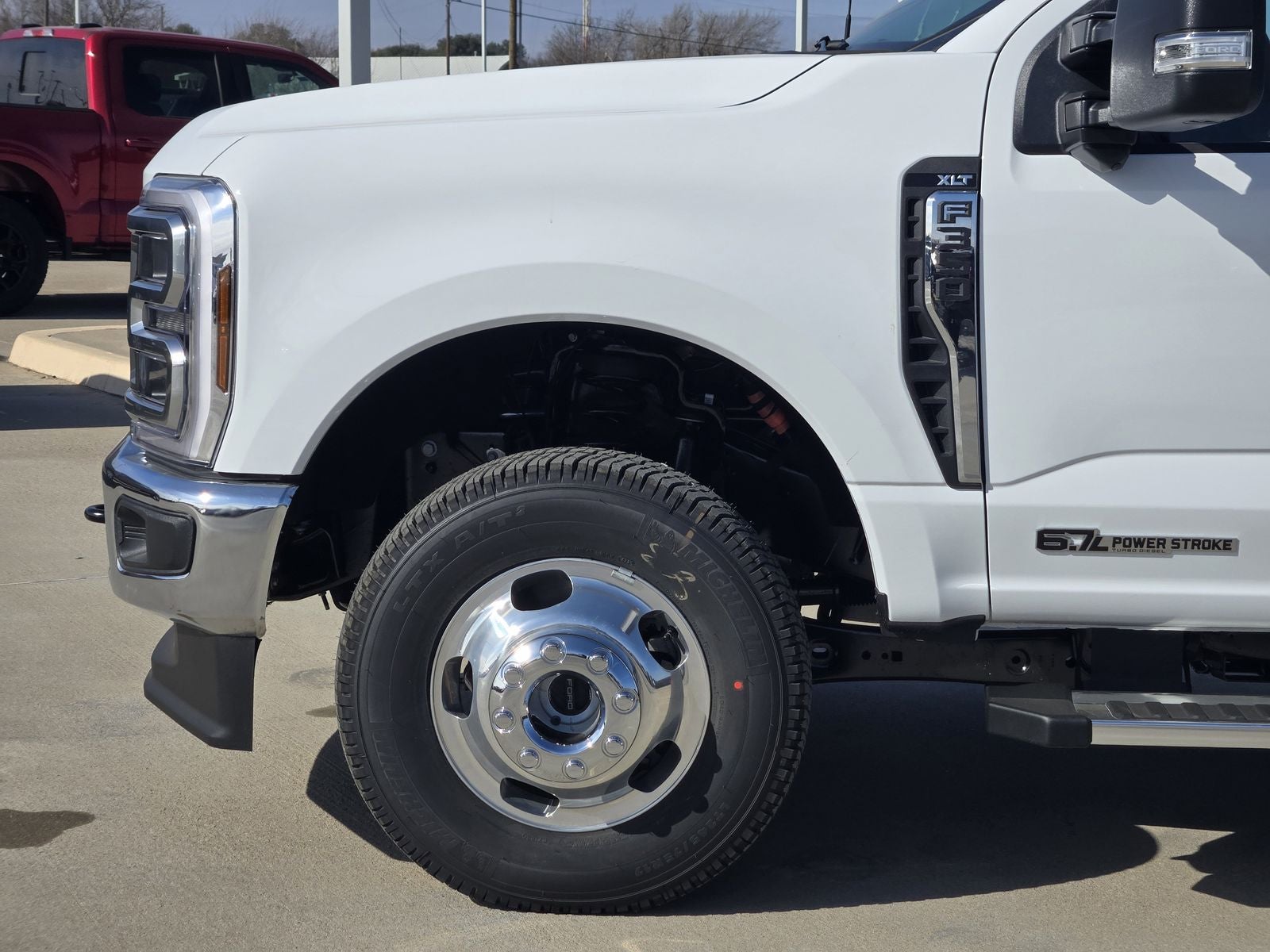 2026 Ford F-350SD XLT DRW