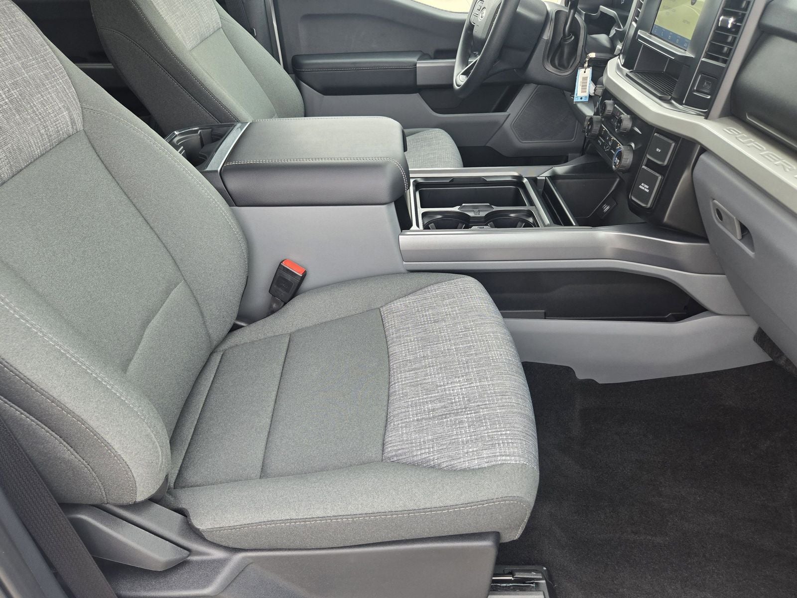 2026 Ford F-350SD XLT DRW