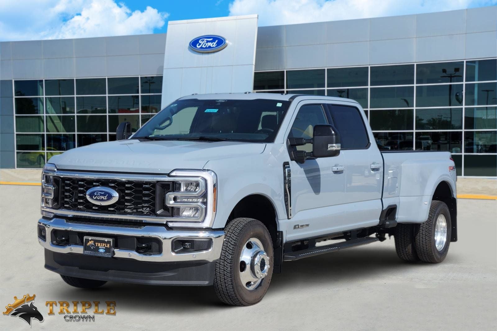 2026 Ford F-350SD Lariat DRW