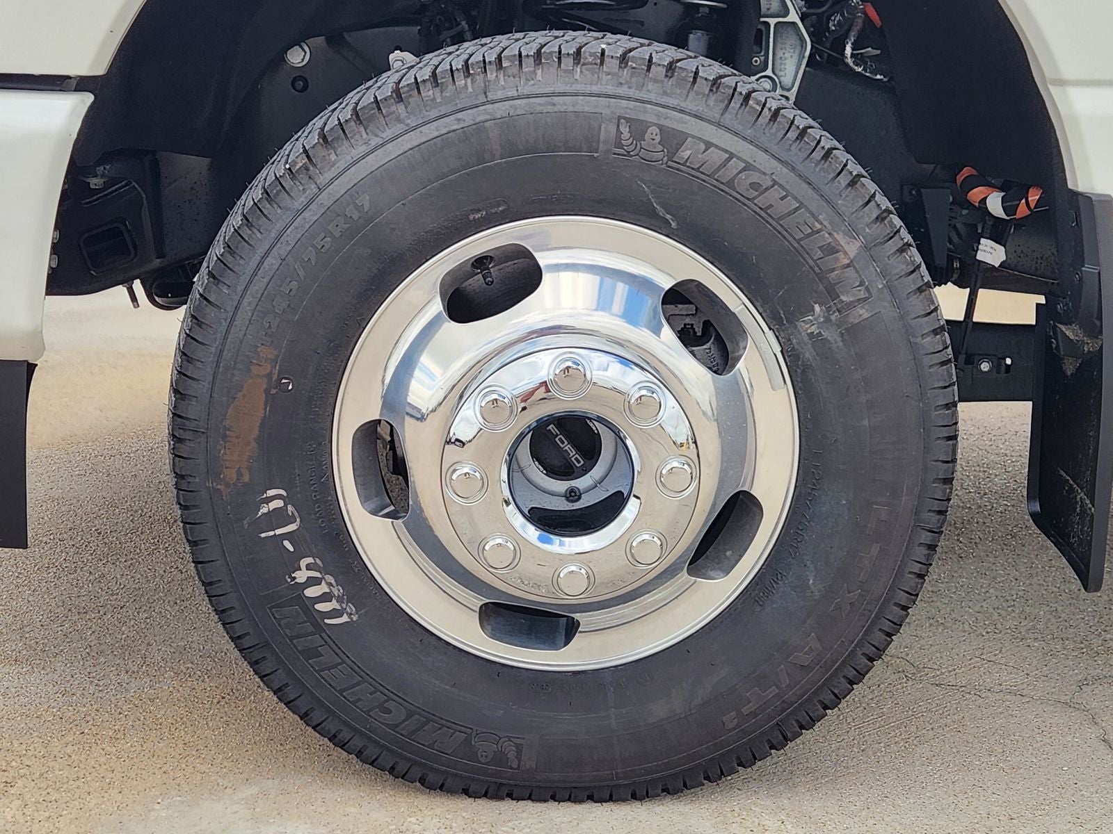 2026 Ford F-350SD Platinum DRW