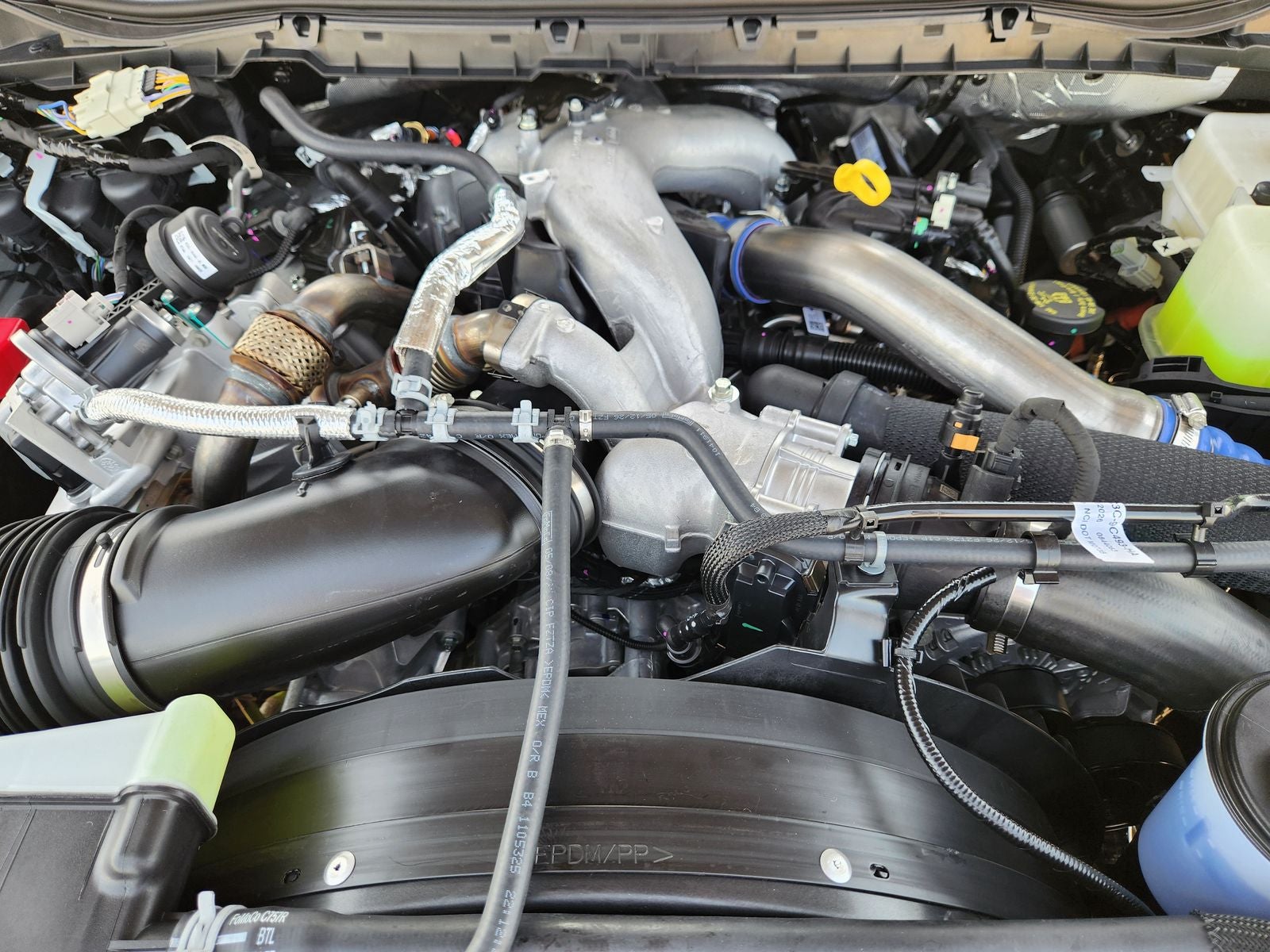 2026 Ford F-350SD Lariat DRW