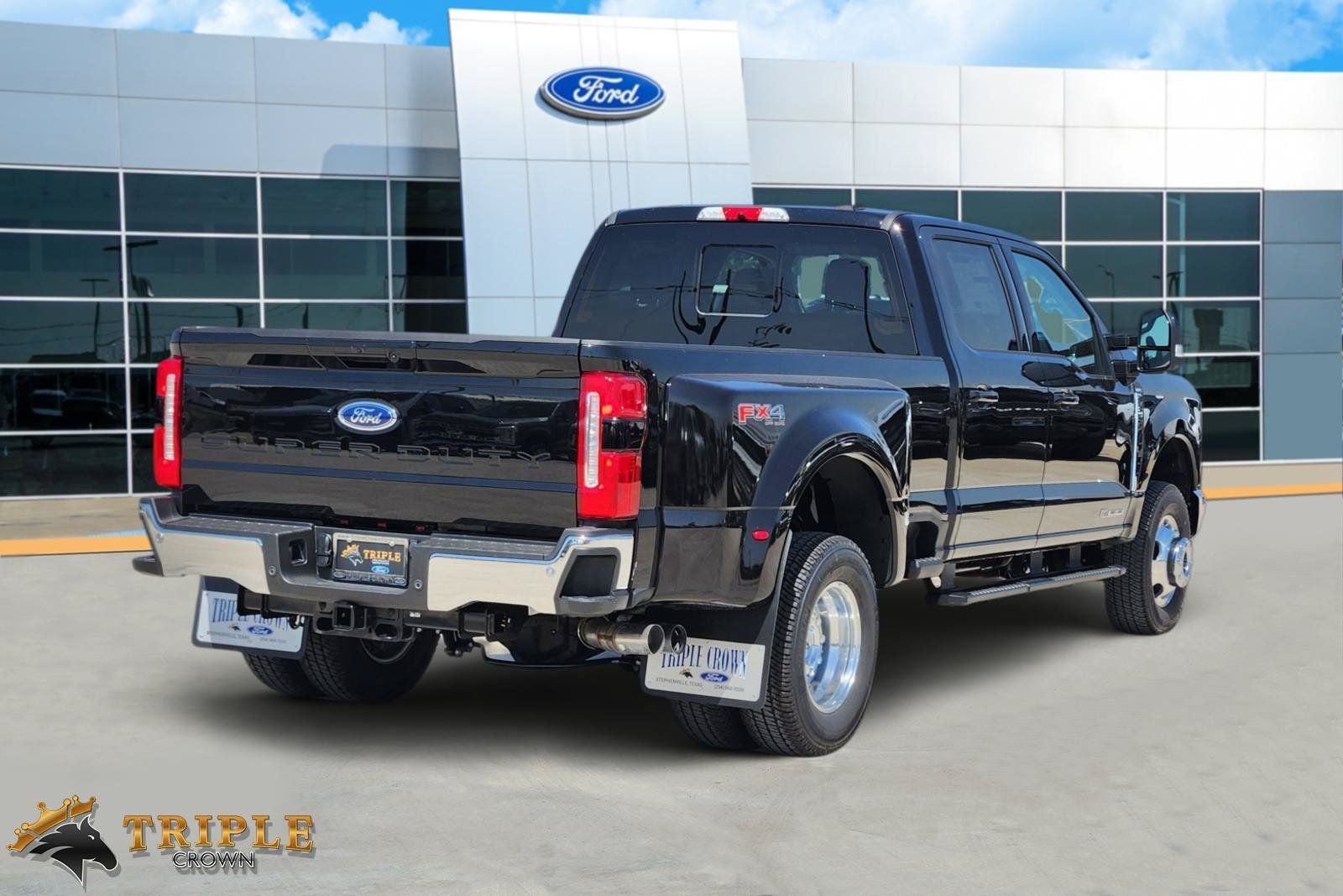 2026 Ford F-350SD Lariat DRW