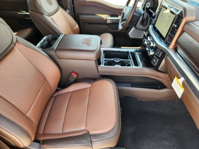2027 Ford F-450SD King Ranch DRW
