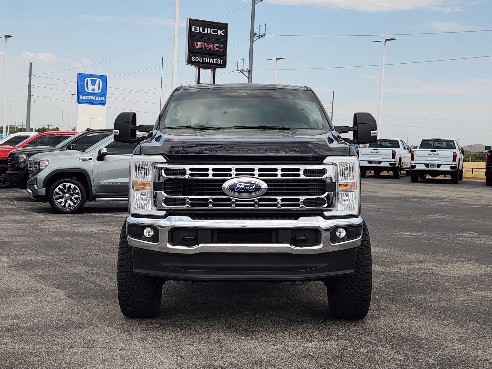 2024 Ford F-250SD XLT